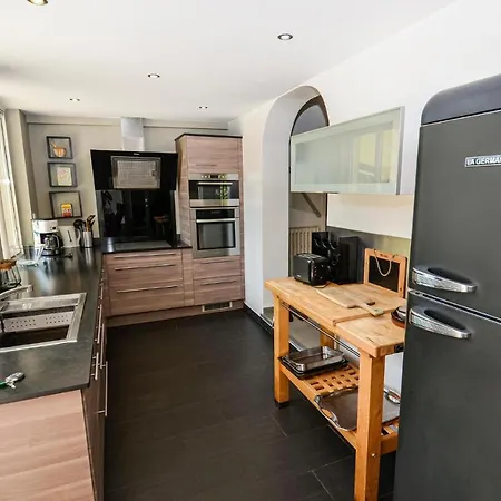 3 Bedroom Awesome In La Seyne Sur Prázdninový dům Six-Fours-les-Plages